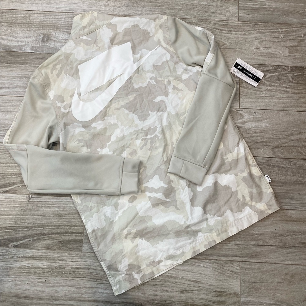 Nike Camo Jacket - Picture 2 of 2